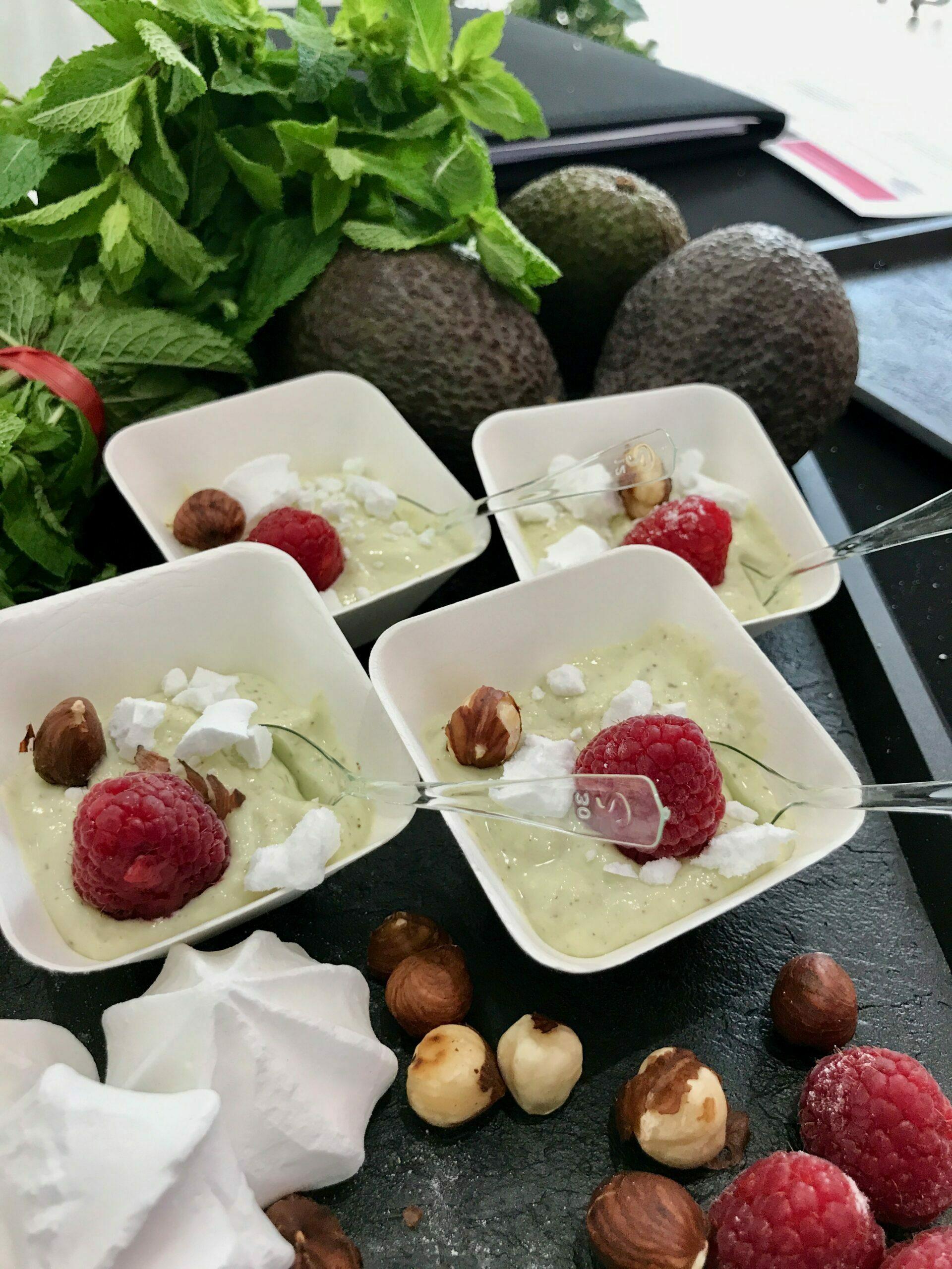 Dessert dressé comme une œuvre d'art pour Les Beaux-Arts Culinaires en Normandie