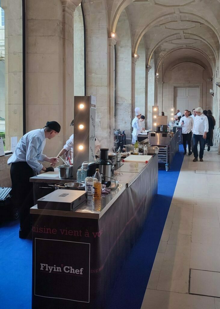 Installation de cuisines professionnelles FlyinChef pour la finale du Concours Jeunes Talents à l’Abbaye aux Dames de Caen