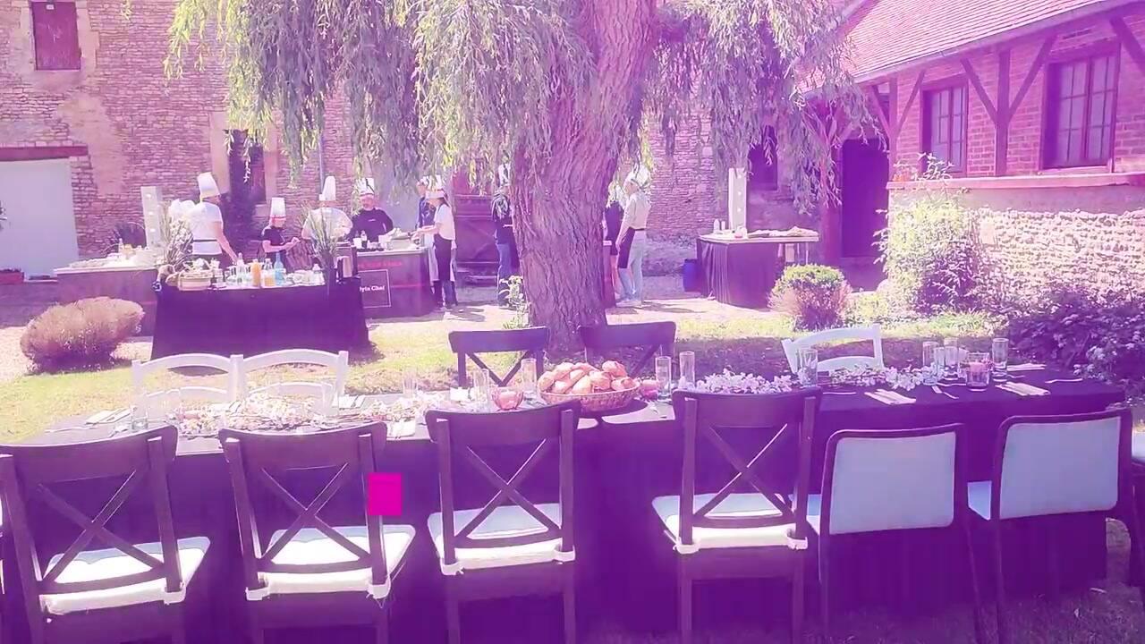 Cuisine mobile Flyin'Chef installée chez un client pour un atelier culinaire d'entreprise