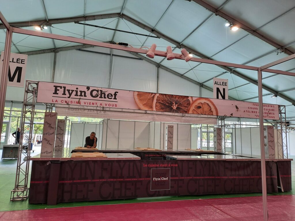 Structure Tubulaire Traverses 4 Points – 20 m en location chez Flyin'Chef
